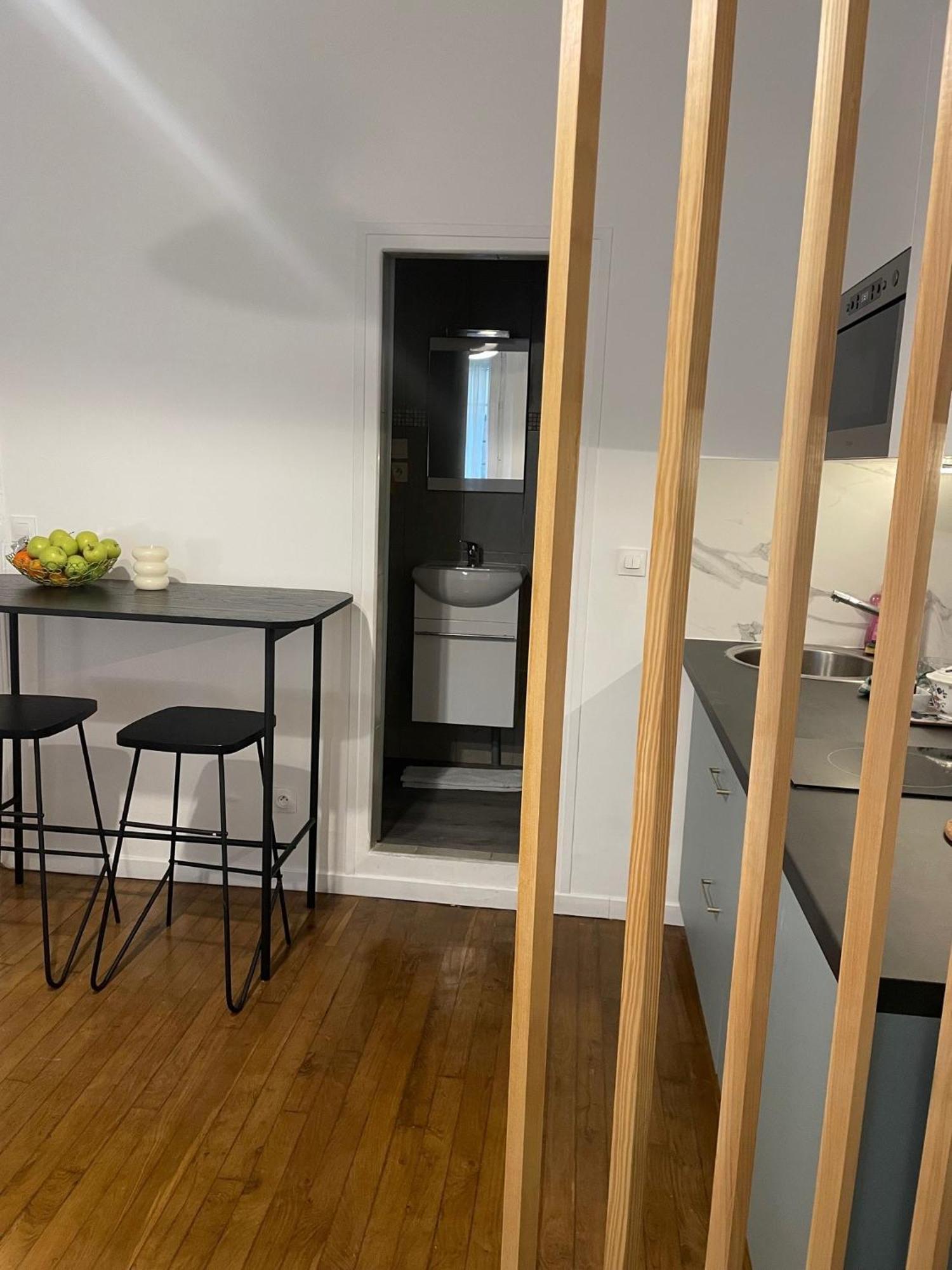 Studio Paris Tour Eiffel Экстерьер фото
